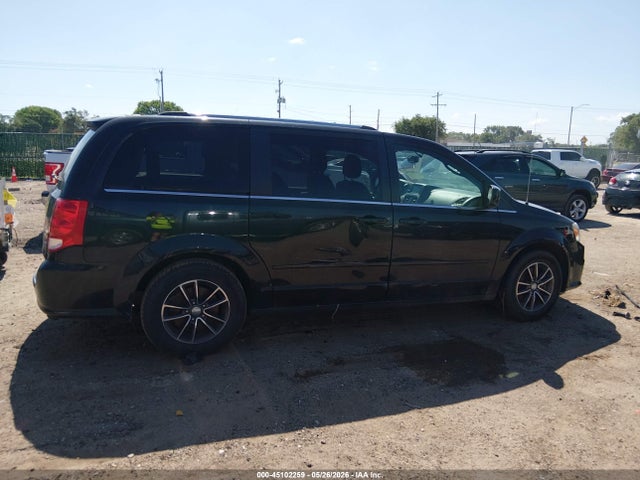 Dodge Grand Caravan Sxt
