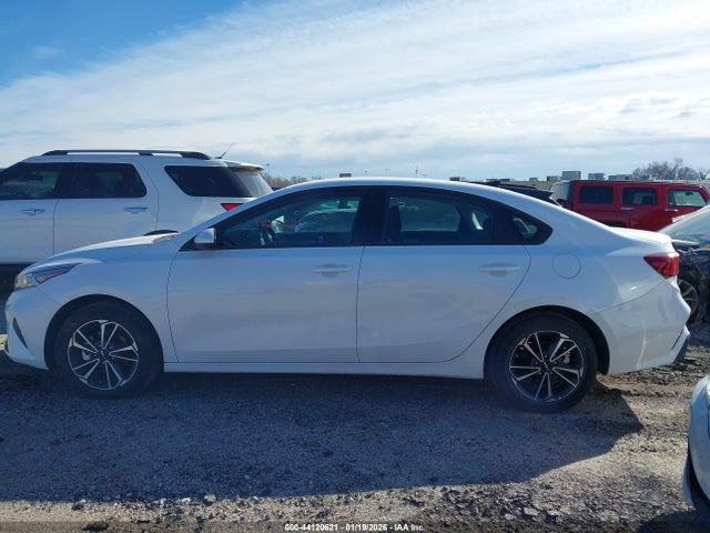 Kia Forte Lxs