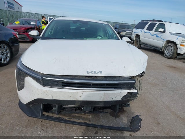 Kia K4 Lxs