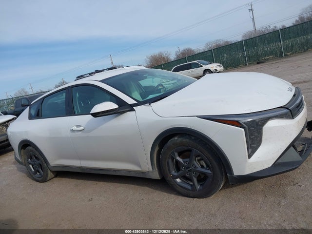 Kia K4 Lxs