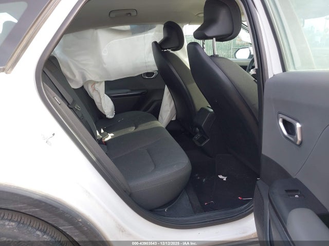 Kia K4 Lxs
