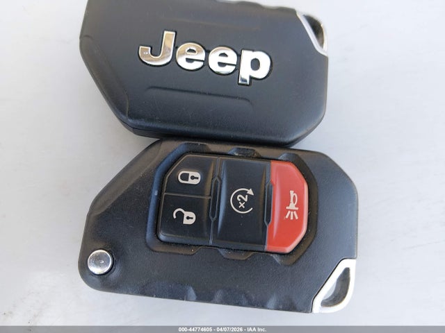 Jeep Wrangler Sahara