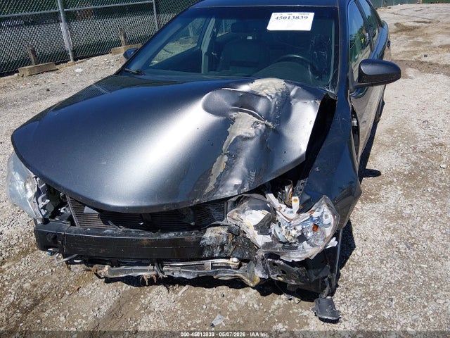 Toyota Camry Xle V6