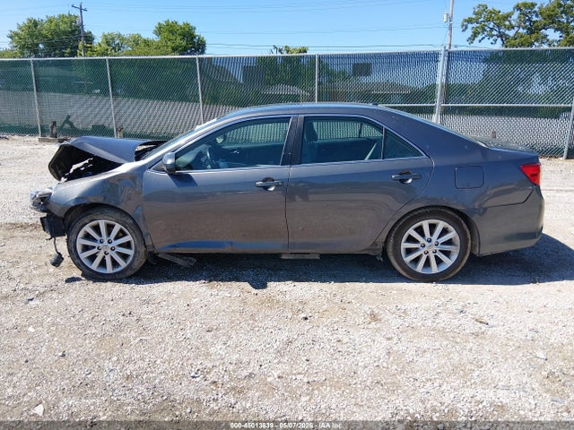 Toyota Camry Xle V6