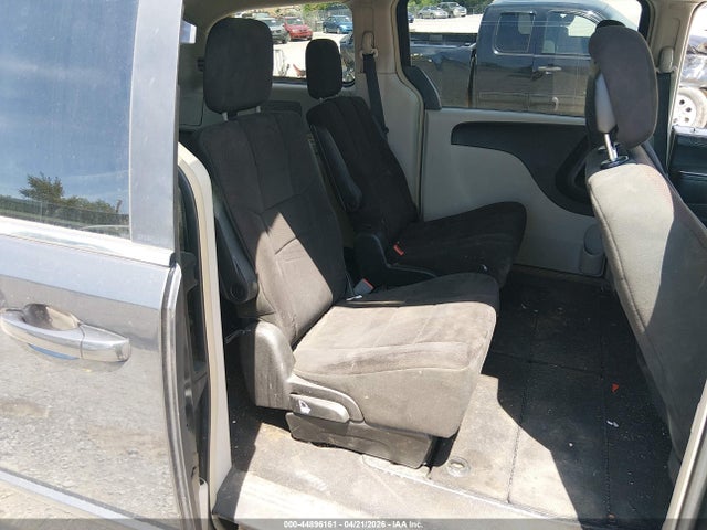 Dodge Grand Caravan Crew