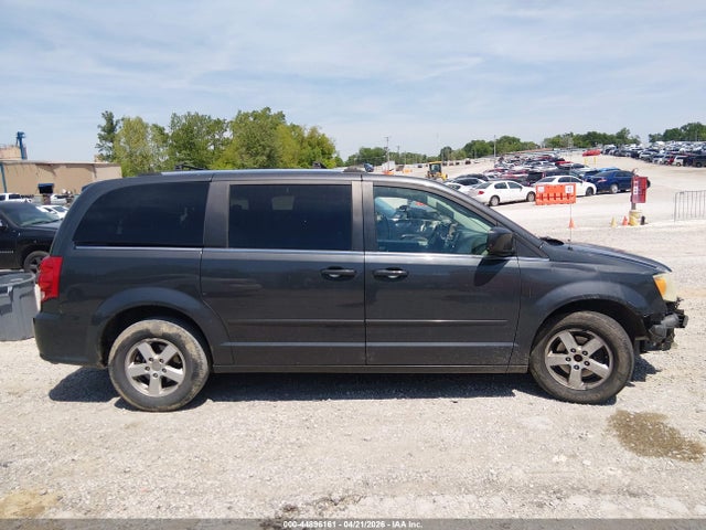 Dodge Grand Caravan Crew