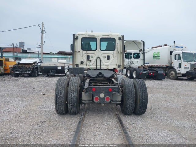 Freightliner Cascadia 125