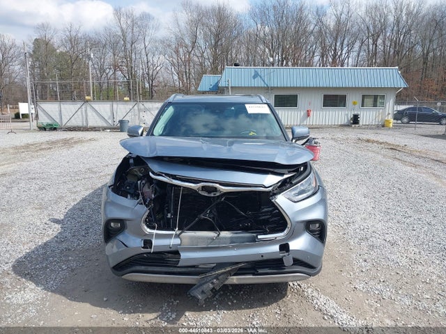 Toyota Highlander Platinum