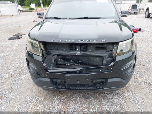 Ford Explorer Sport