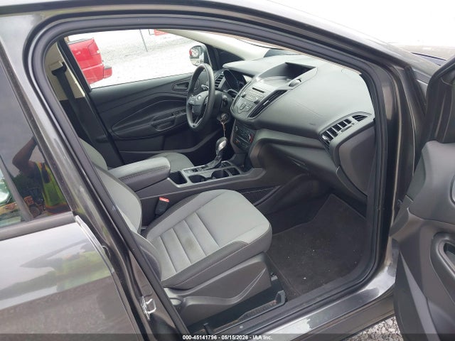 Ford Escape S