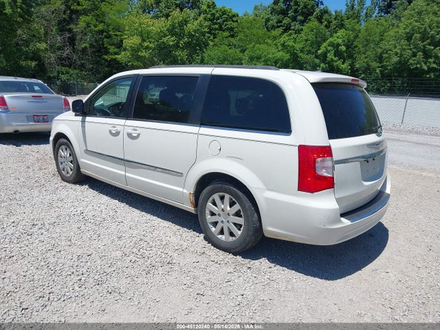 Chrysler Town & Country Touring