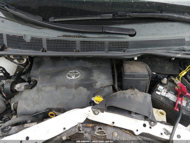 Toyota Sienna Xle