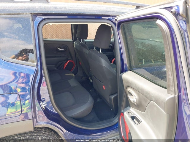 Jeep Renegade Trailhawk 4x4