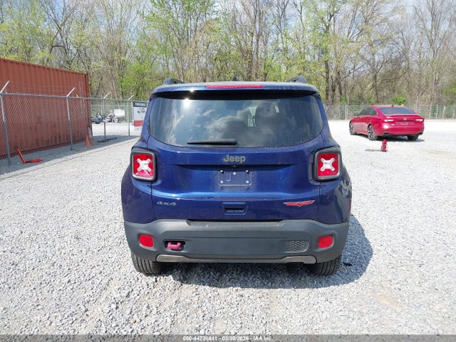 Jeep Renegade Trailhawk 4x4