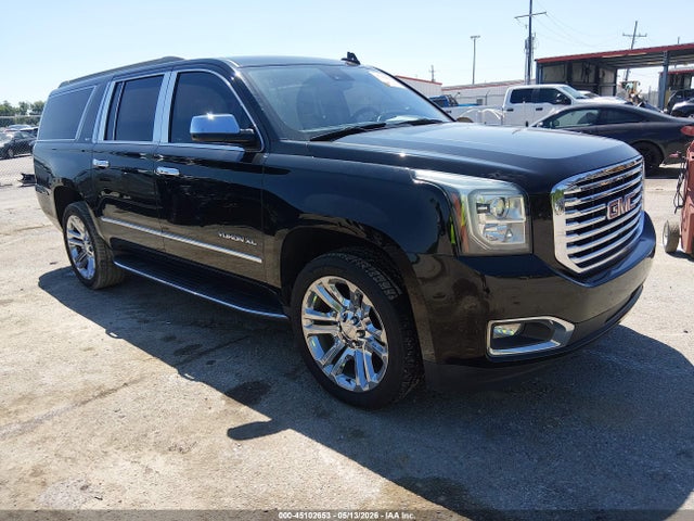 Salvage GMC Yukon Image