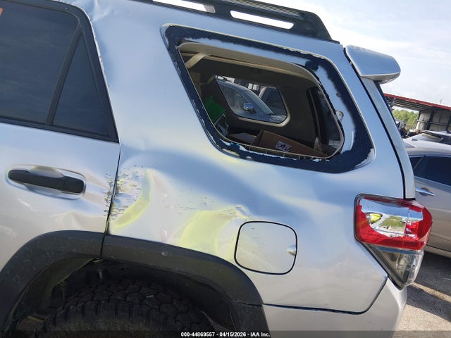 Toyota 4Runner Trail V6