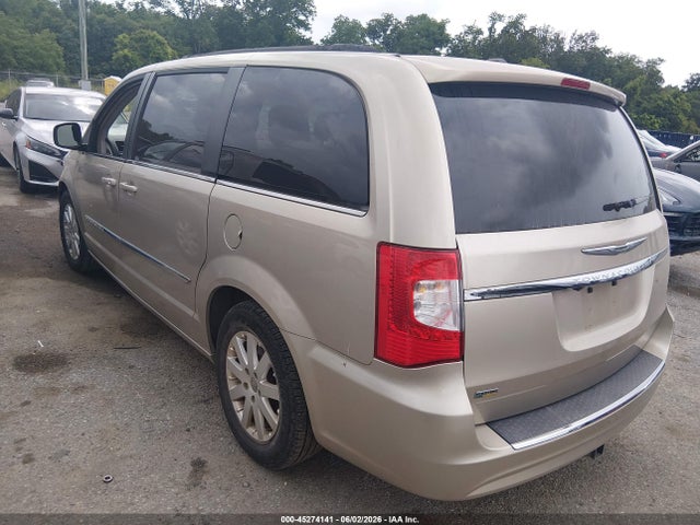 Chrysler Town & Country Touring