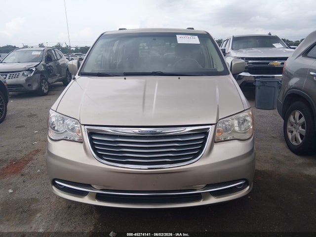 Chrysler Town & Country Touring