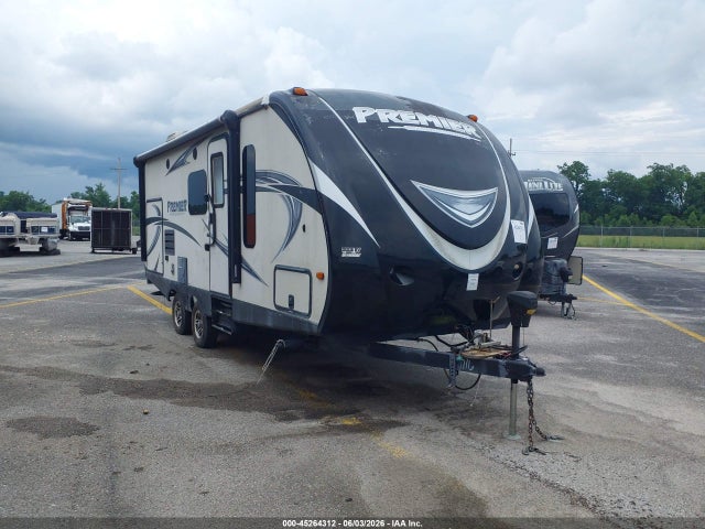 Salvage Keystone Travel Trailer Image