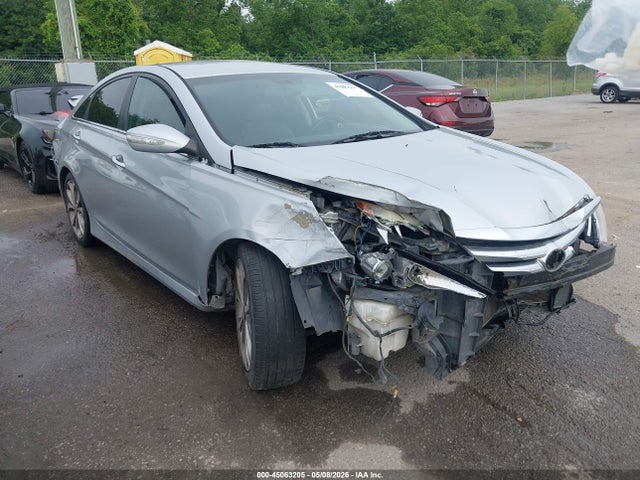 Salvage Hyundai SONATA Image