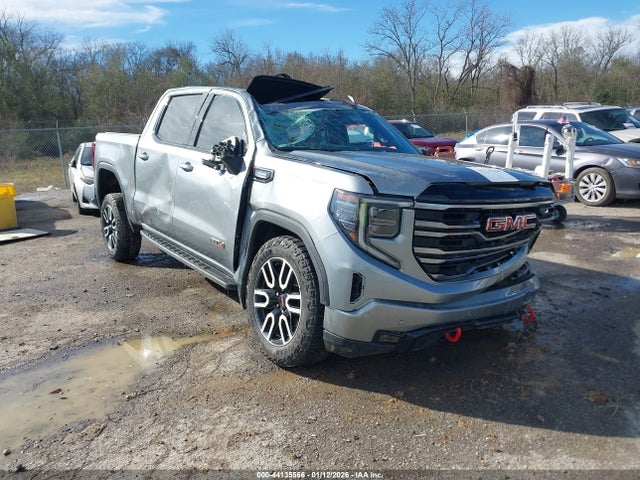 Salvage GMC Sierra 1500 Image