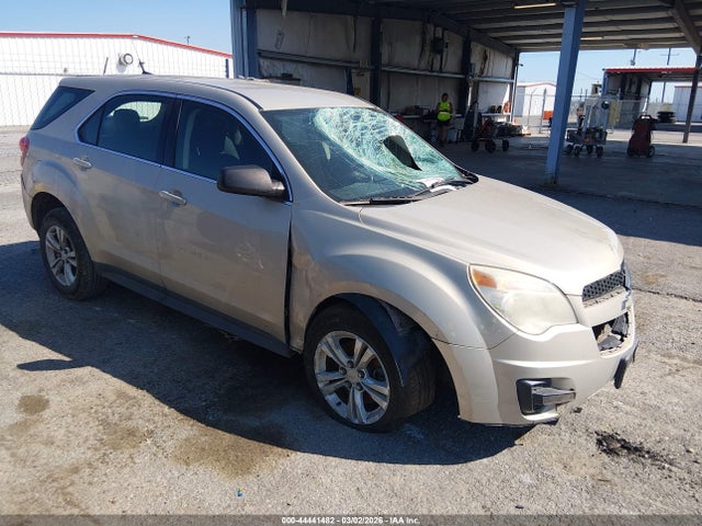 Salvage Chevrolet Equinox Image