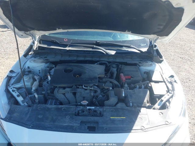 Nissan Altima S Fwd