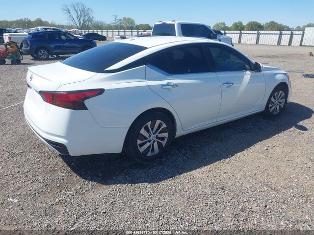 Nissan Altima S Fwd
