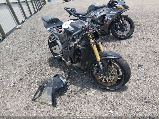 Salvage Honda Cbr600 Image