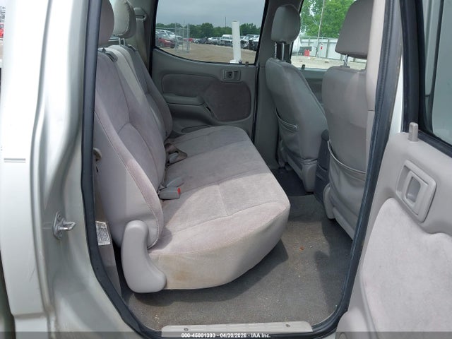 Toyota Tacoma Base V6