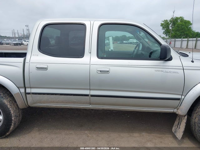 Toyota Tacoma Base V6
