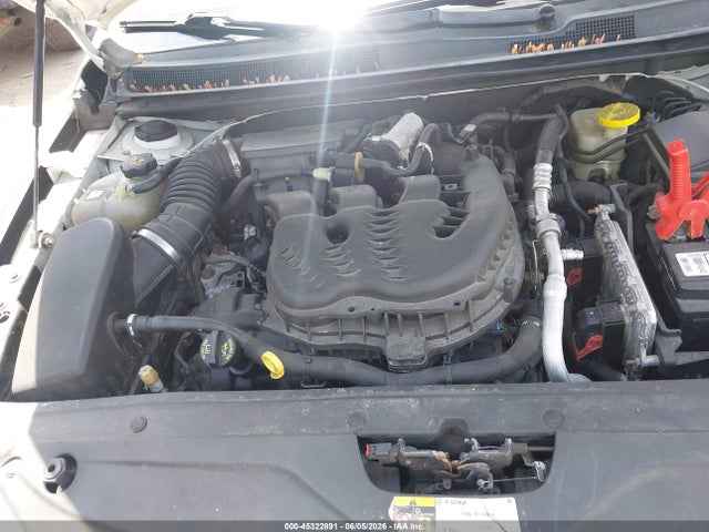 Chrysler 200 C