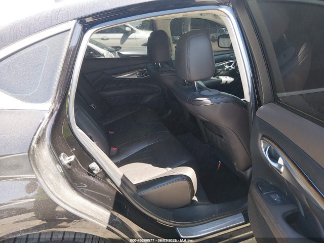 INFINITI M56x