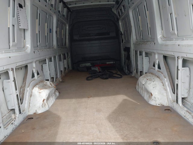 Mercedes-Benz Sprinter 2500 High Roof V6