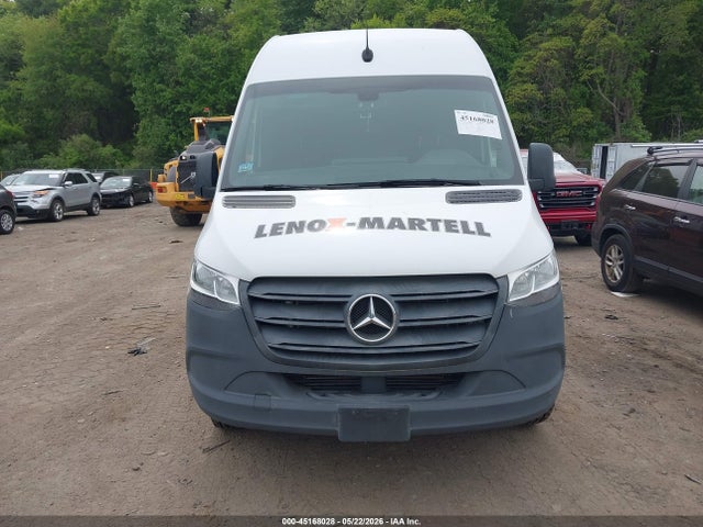 Mercedes-Benz Sprinter 2500 High Roof V6