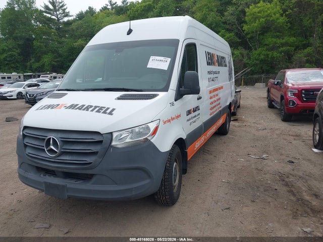 Mercedes-Benz Sprinter 2500 High Roof V6