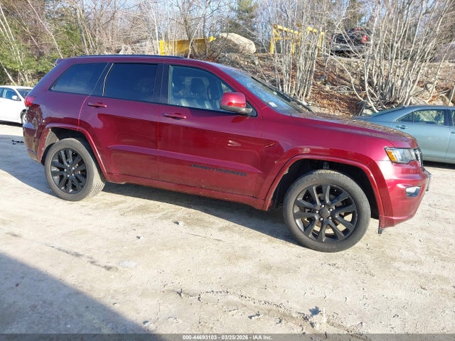 Salvage Jeep Grand Cherokee Image