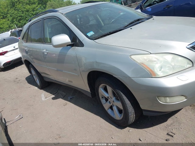 Salvage Lexus RX Image