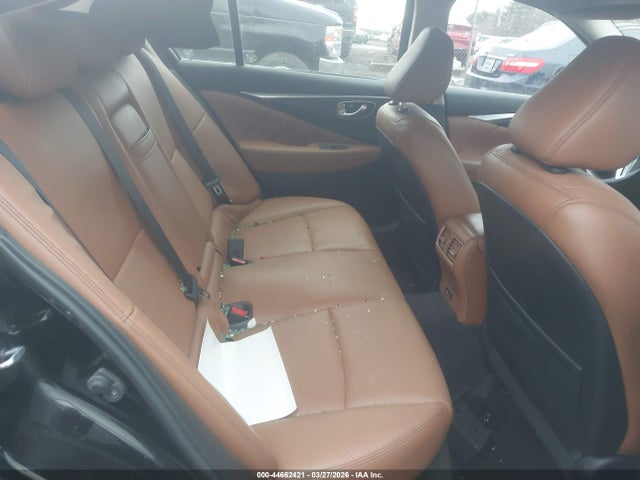 INFINITI Q50 Luxe Awd