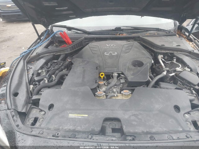 INFINITI Q50 Luxe Awd