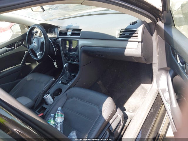 Volkswagen Passat 1.8t Wolfsburg Edition