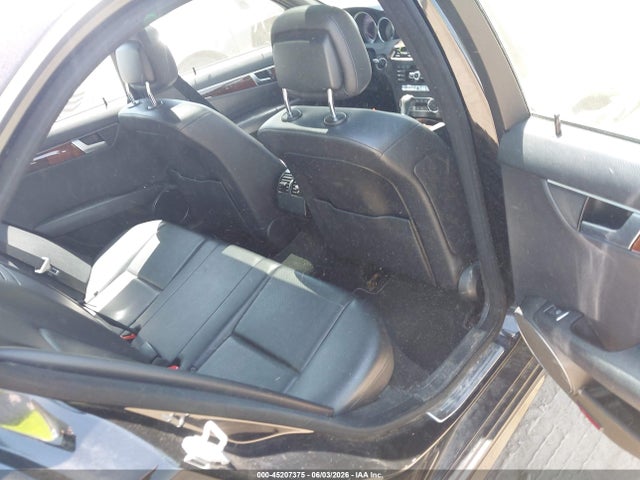 Mercedes-Benz C-Class Sport 4matic