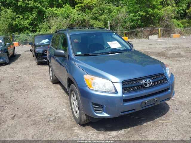 Salvage Toyota RAV4 Image