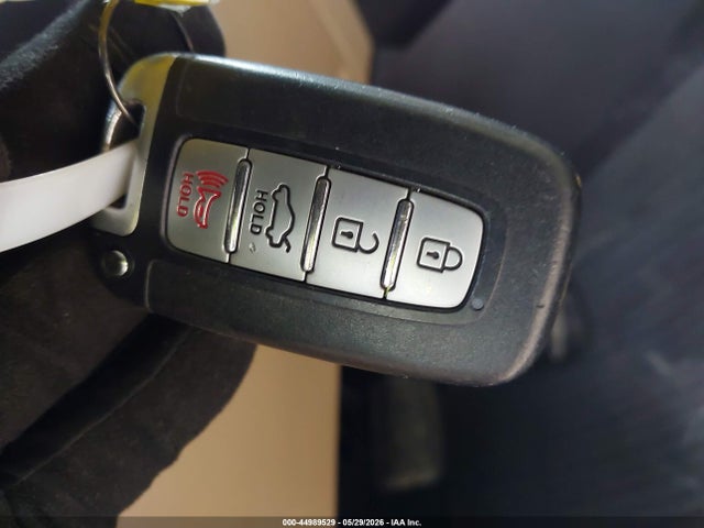 Hyundai ELANTRA Limited