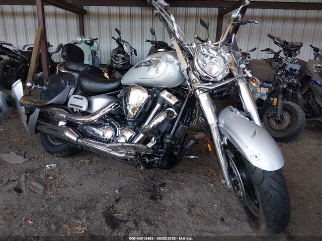 Salvage Yamaha Xv1700 Image