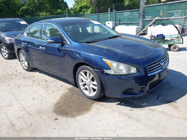 Salvage Nissan Maxima Image