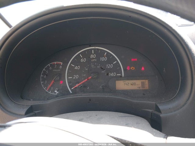 Nissan Versa 1.6 S
