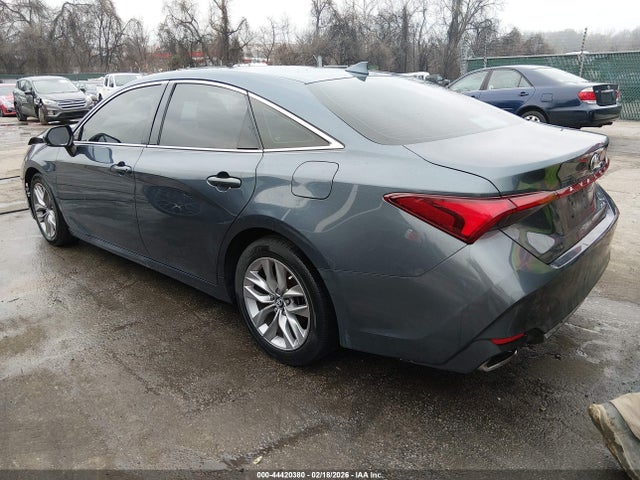 Toyota Avalon Xle