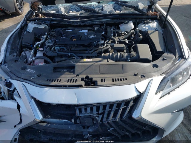 Lexus Es Luxury