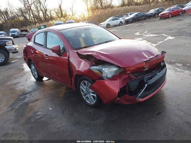 Salvage Toyota Yaris Image